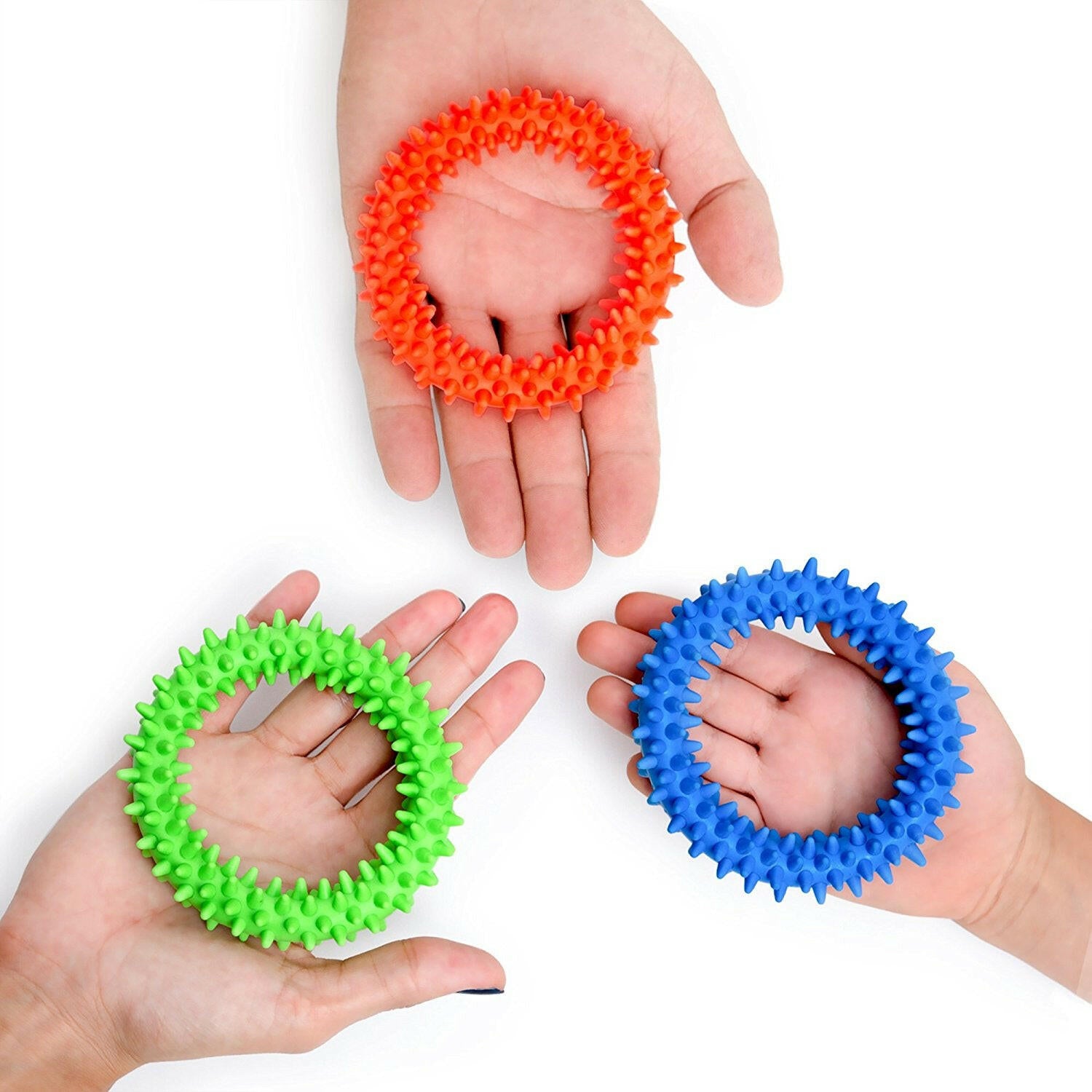 Pet Supplies : Mutty Dog Chew Ring - Made in USA Dog Toys for Chewers - One  Meal Donated to Shelters per Toy - Durable Rubber Dog Toy - Non-Toxic 100%  Food Grade Materials : Amazon.com